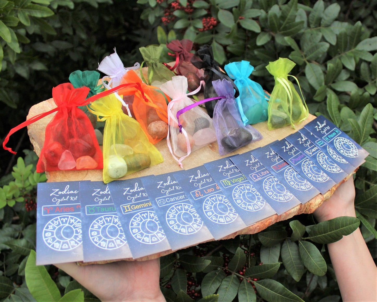 4 Pieces Zodiac Crystal Kit