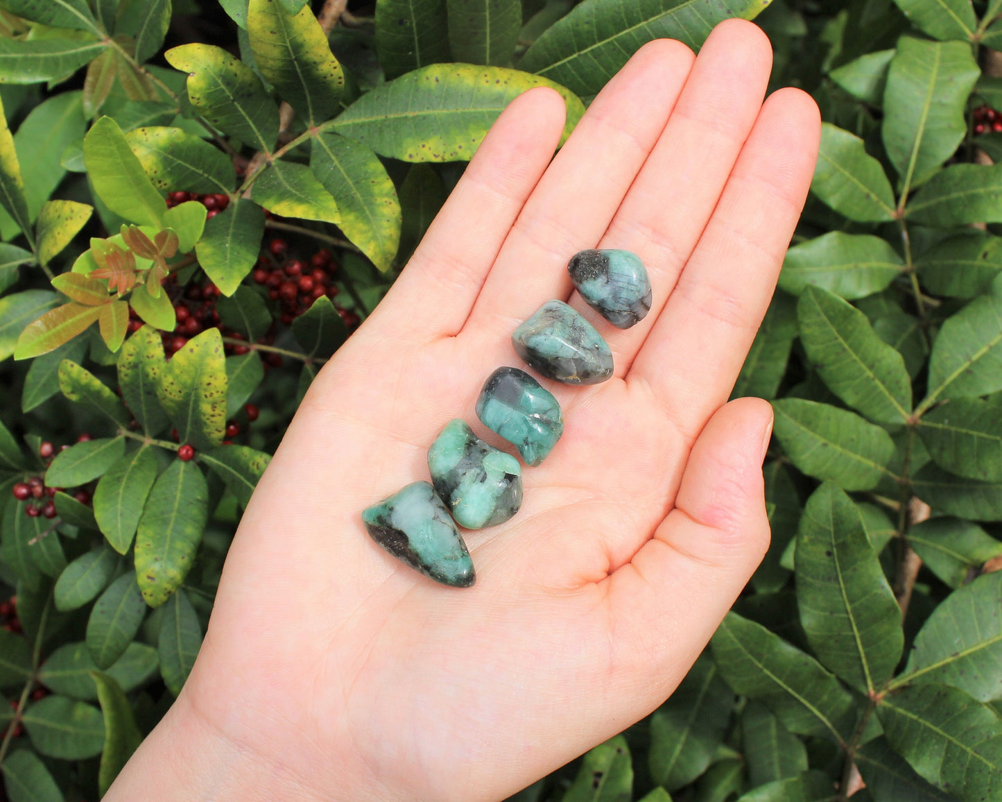 Emerald Tumbled Stone