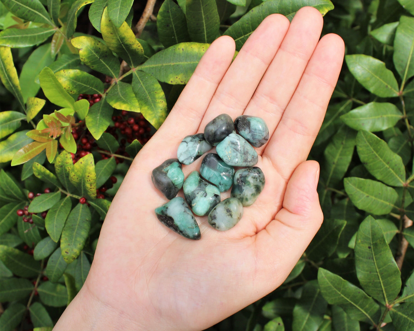 Emerald Tumbled Stone