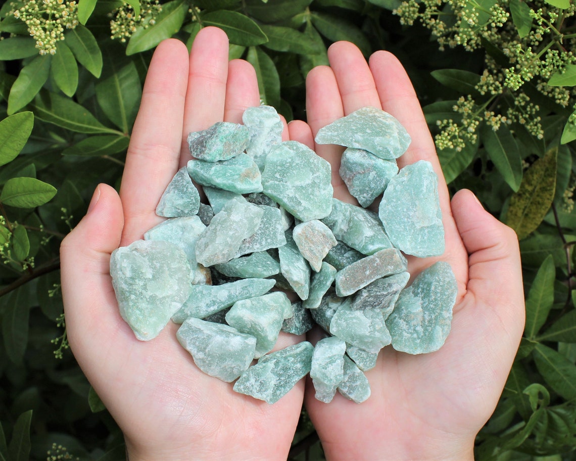 Aventurine Rough Natural Chips