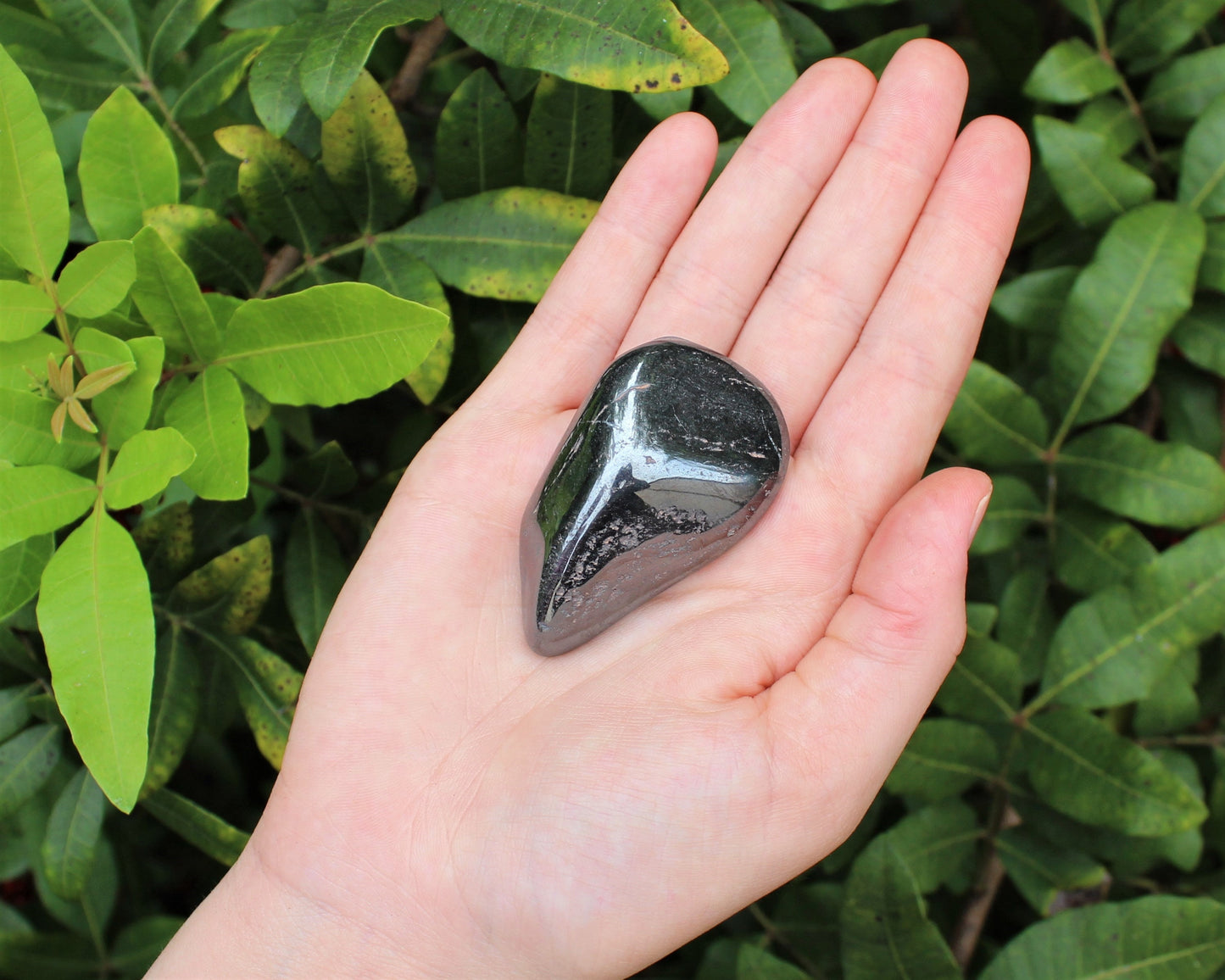 Hematite Tumbled Stones