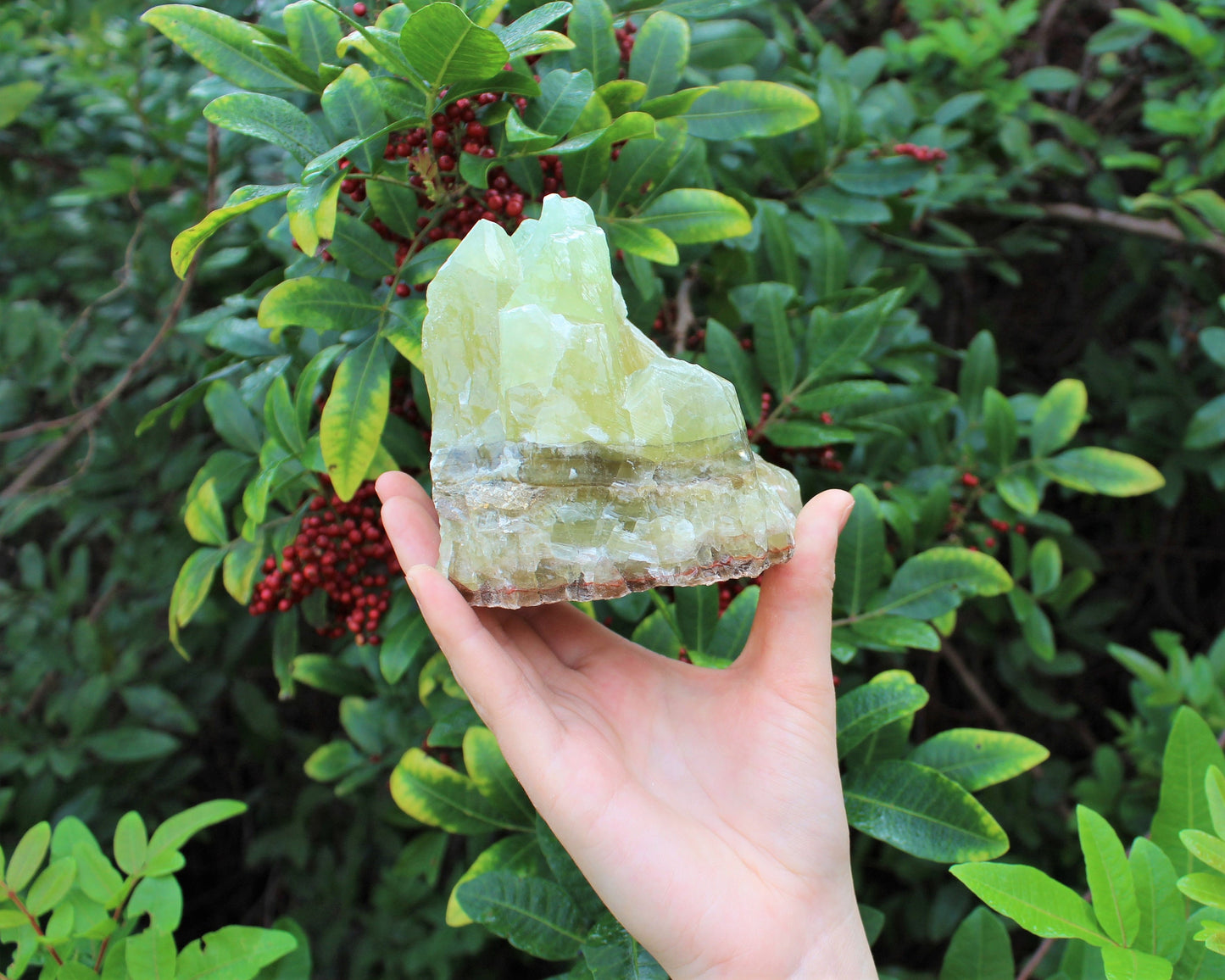 Rough Calcite Natural Crystals With Slides