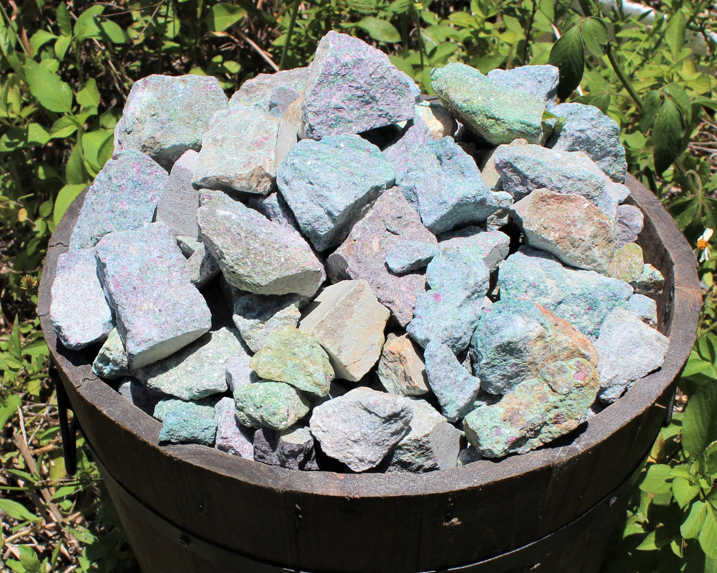 Natural Ruby Zoisite Raw Stones