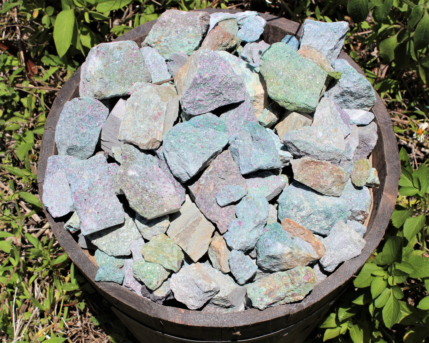 Natural Ruby Zoisite Raw Stones