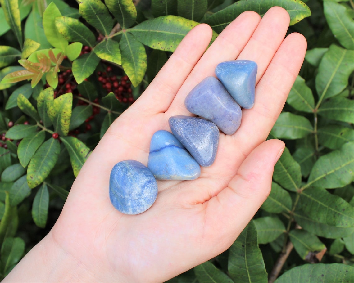 Tumbled Quartz Stones