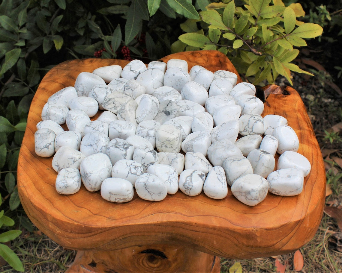 Elegant Howlite Tumbled Stone