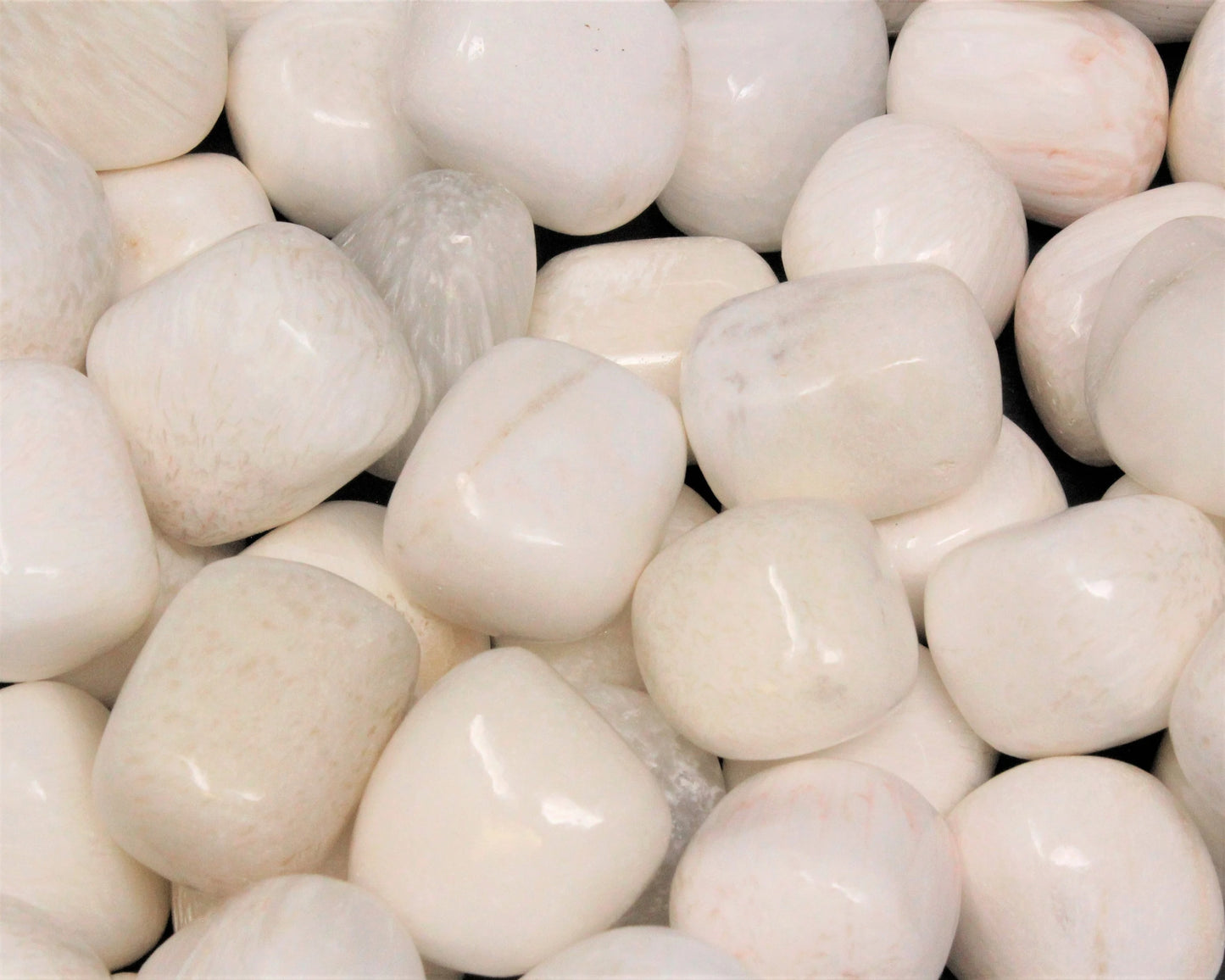 Elegant Scolecite Tumbled Stones