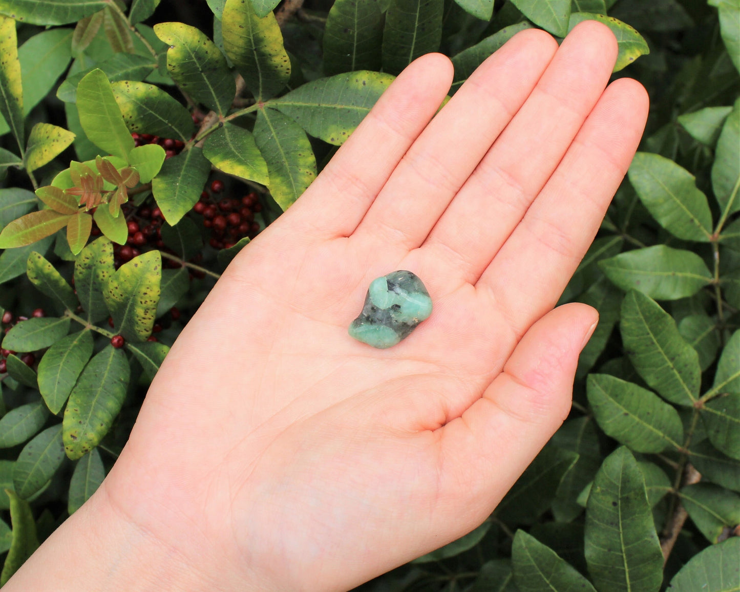 Emerald Tumbled Stone