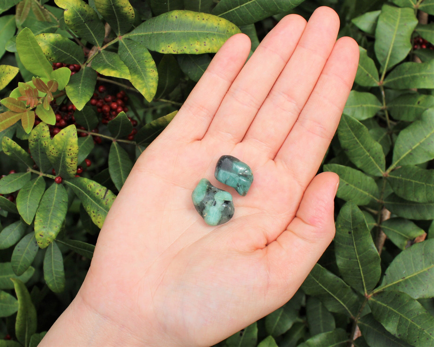 Emerald Tumbled Stone