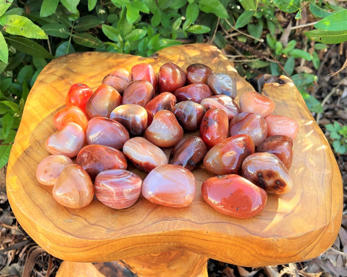 Large Carnelian Tumbled Stones