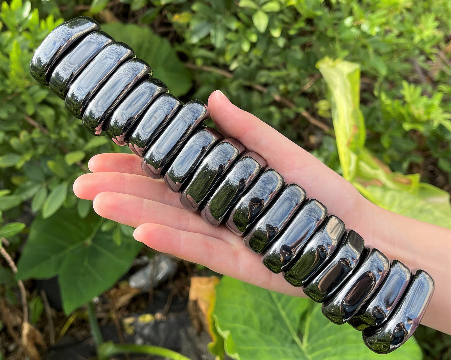 Large Magnetic Hematite Stones