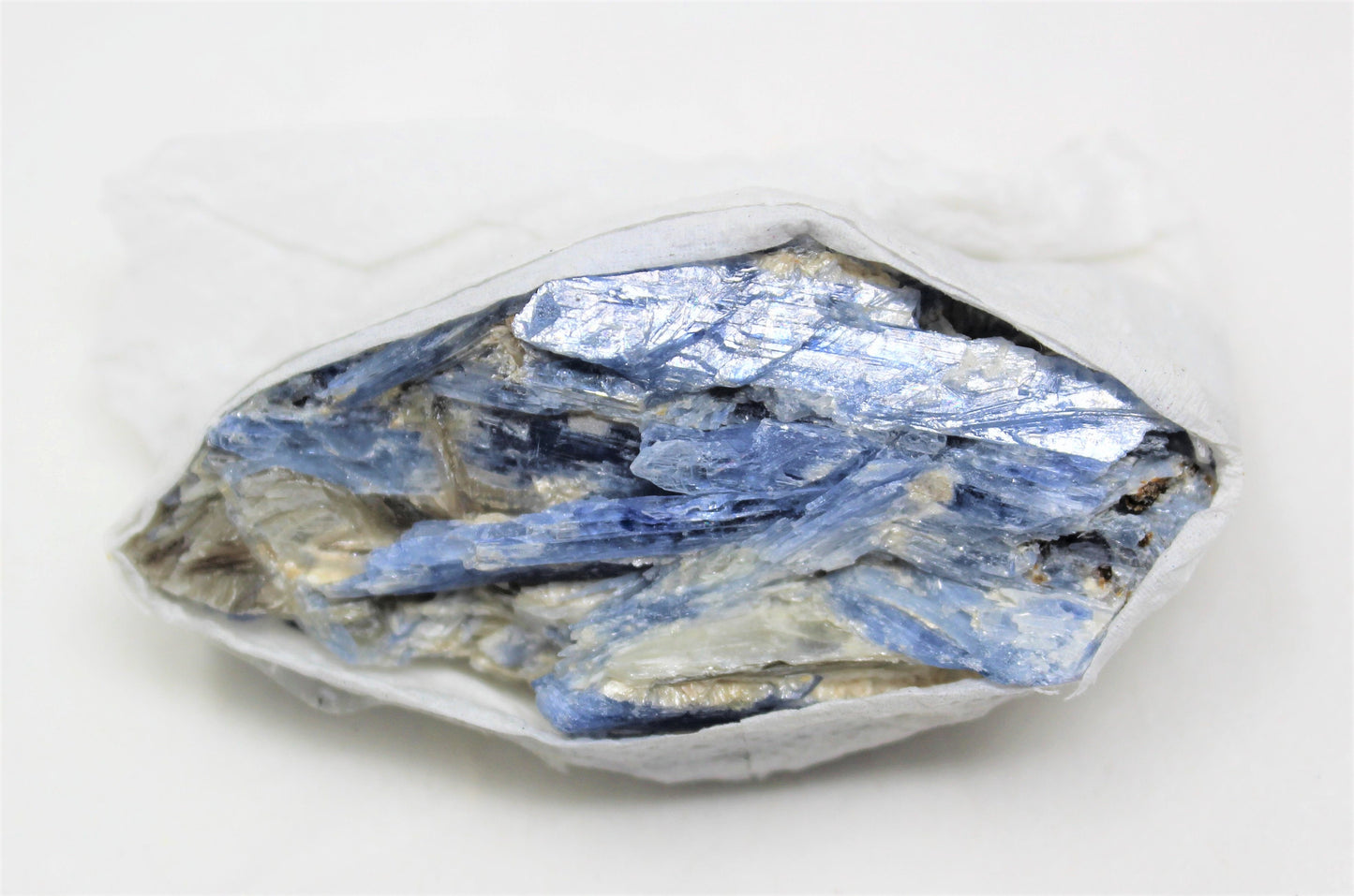 Natural Kyanite In Matrix Crystal Chunks