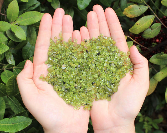 Peridot Semi Tumbled Gemstone Mini Chips