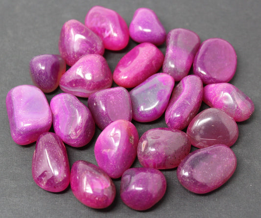 Elegant Agate Tumbled Stones