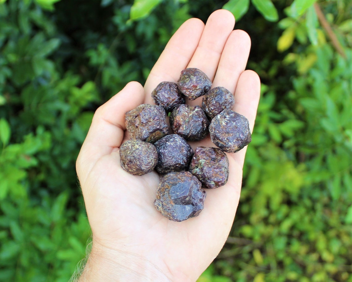 Garnet Crystal Raw Natural Stones