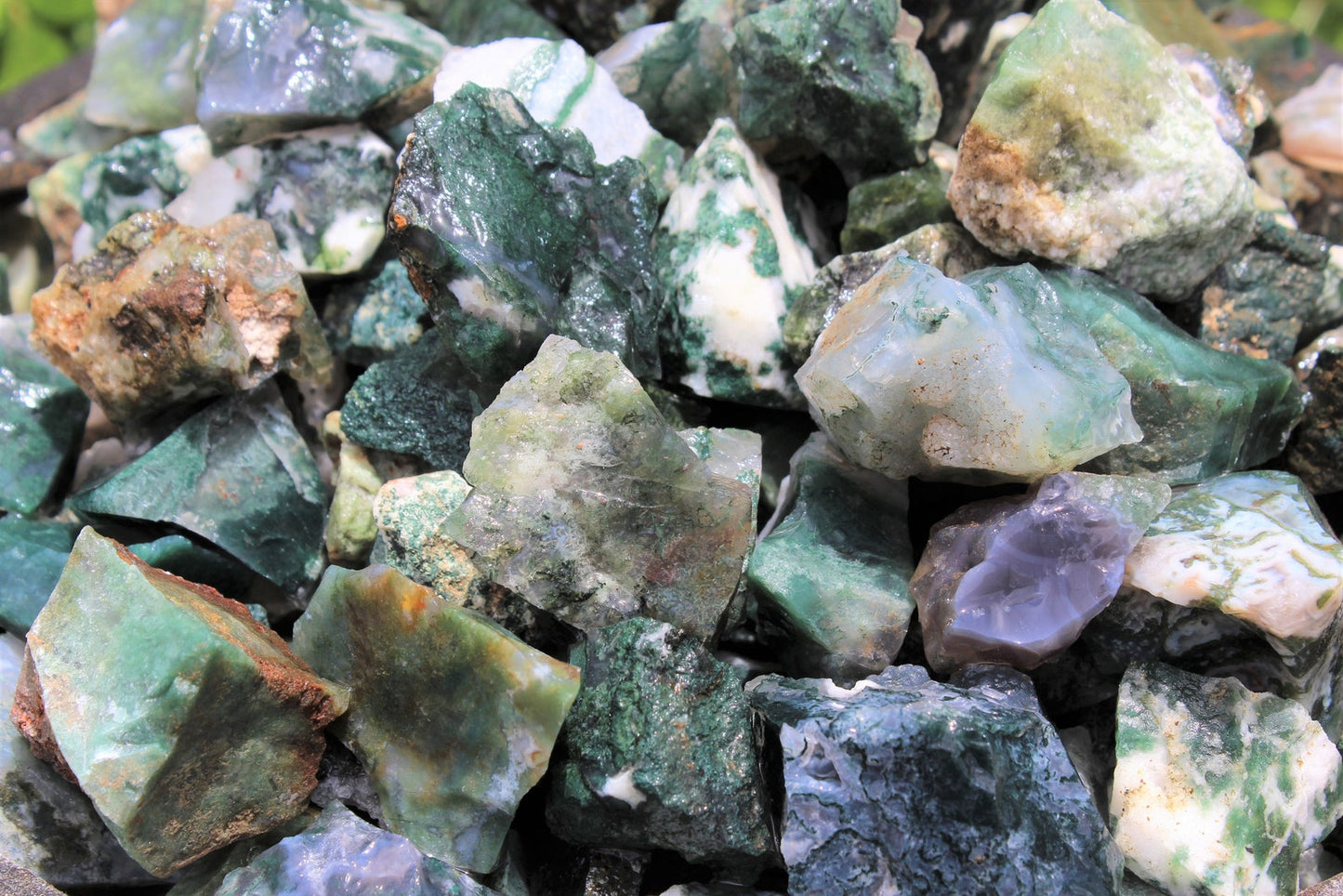 Rough Moss Agate Natural Stones