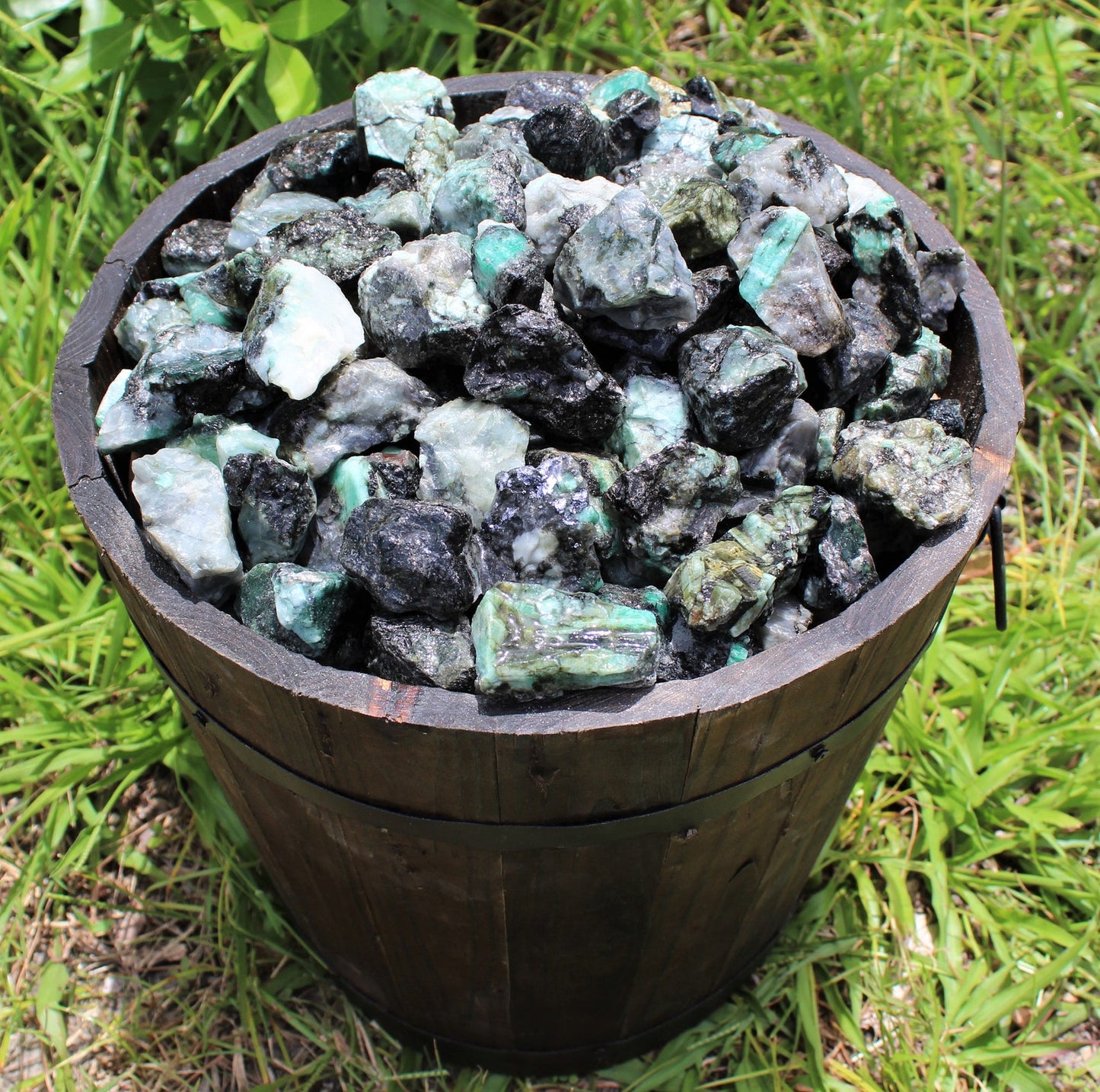 Rough Natural Emerald Stones