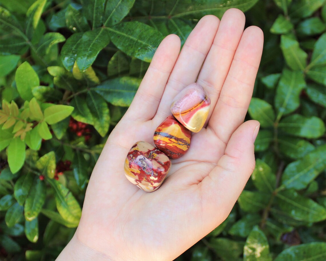 Tumbled Mookaite Stones