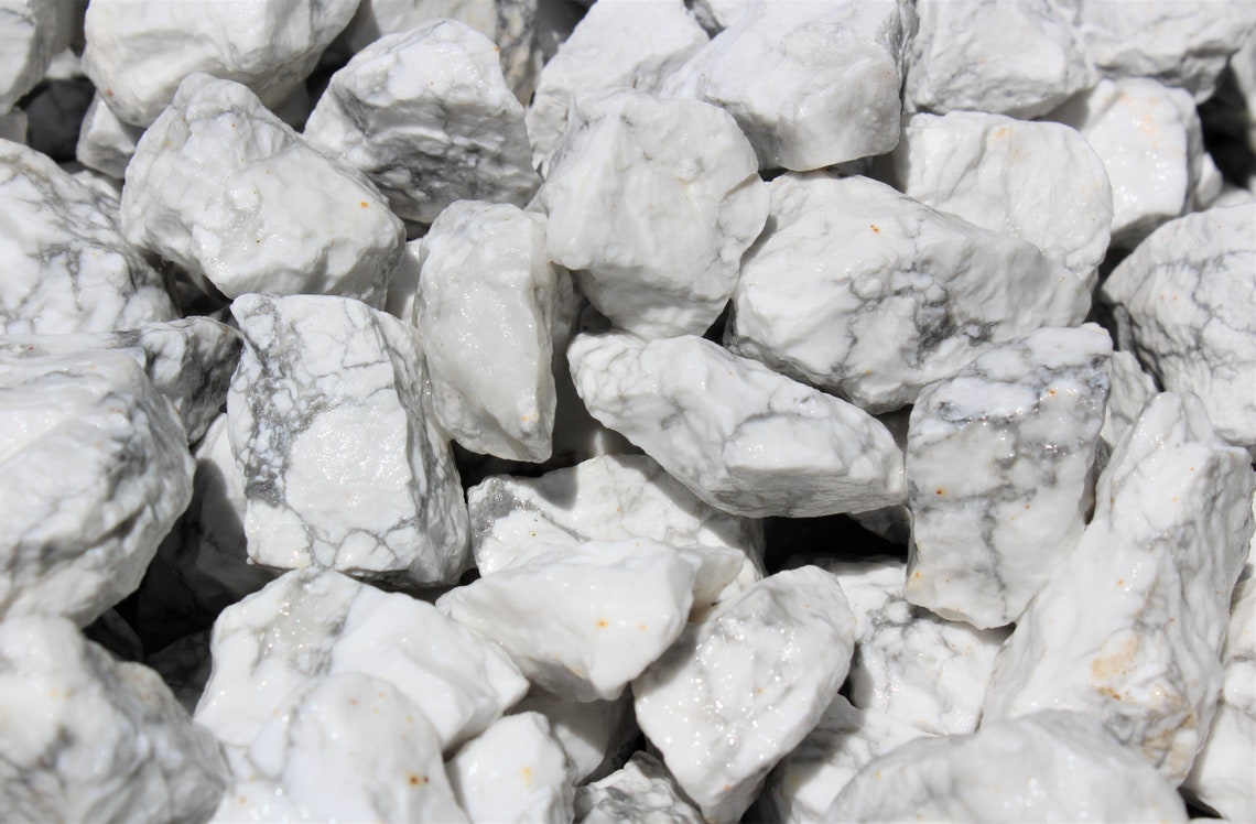 Elegant Howlite Rough Natural Stones