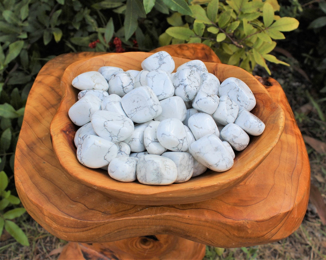 Elegant Howlite Tumbled Stone